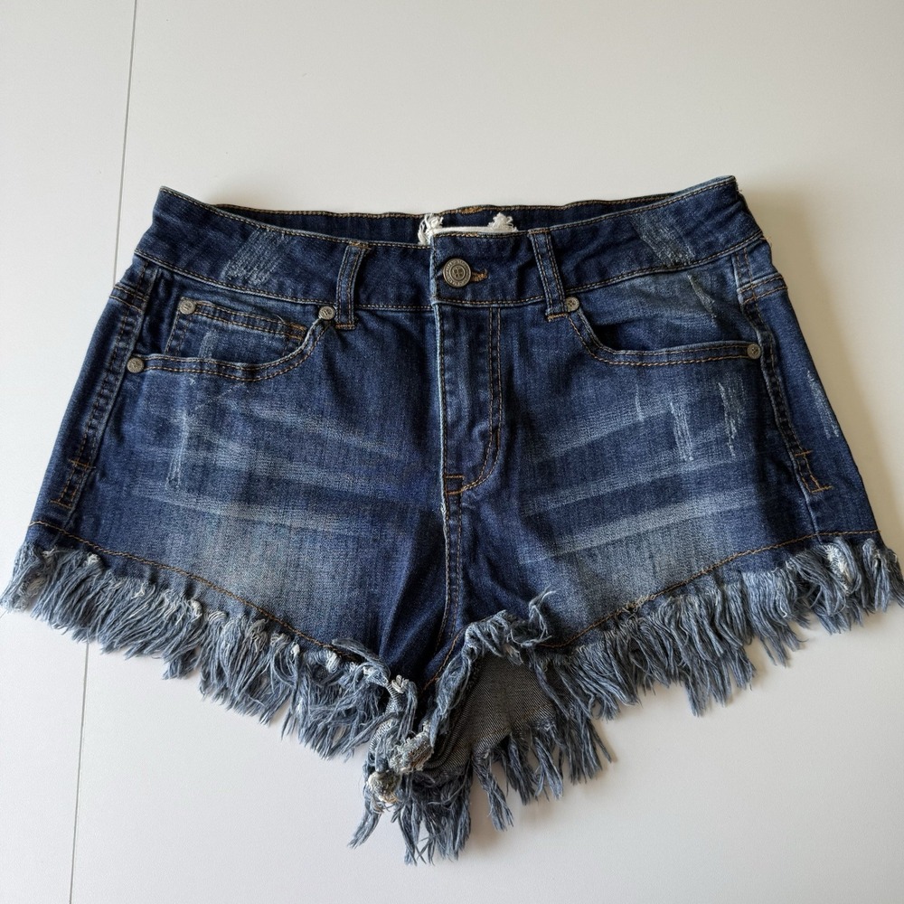 Altar'd State Women's Denim Shorts Frayed Edge Cut‎ Off 28/7